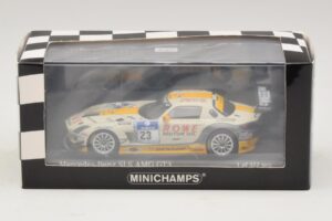 Mercedes SLS AMG GT3 #23 Rowe Racing Arnold / Roloff Nurburgring 24 Hours 2013 Minichamps 1:43 410133223 メタル - 画像 4/4