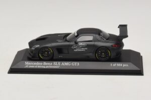 Mercedes SLS AMG GT3 45 Years of Driving Performance ブラック Minichamps 1:43 410133200 メタル
