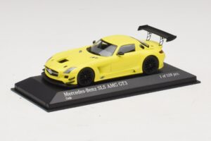 Mercedes SLS AMG GT3 イエロー Minichamps 1:43 410113201 メタル - 画像 2/4
