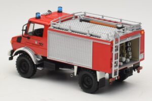 Mercedes Unimog 1300 L TLF 8/18 FF Oberammergau Minichamps 1:43 439033071 メタル - 画像 5/6