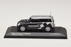 Mini Cooper Clubman R55 ブラックメタリック Minichamps 1:43 431138672 メタル