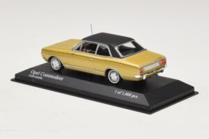 Opel Commodore A ゴールドメタリック Minichamps 1:43 430046165 メタル - 画像 3/4