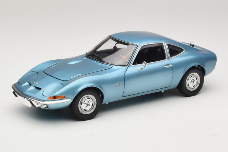 Opel GT Blue Metallic Minichamps 1:18 180049030 メタル