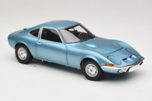 Opel GT Blue Metallic Minichamps 1:18 180049030 メタル - 画像 6/8