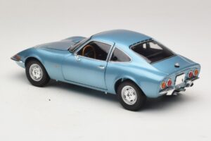 Opel GT Blue Metallic Minichamps 1:18 180049030 メタル - 画像 7/8