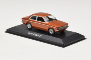 Opel Kadett C ブロンズメタリック Maxichamps 1:43 940045600 メタル - 画像 3/4