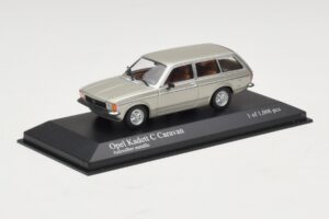 Opel Kadett C Caravan Silver Metallic Minichamps 1:43 400048111 メタル - 画像 2/4