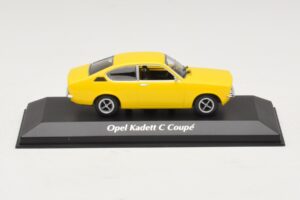 Opel Kadett C Coupe イエロー Maxichamps 1:43 940045620 メタル