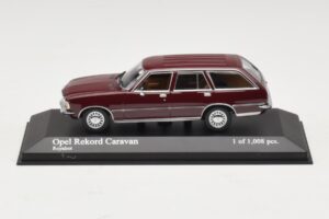 Opel Rekord D Caravan レッド Minichamps 1:43 400044012 メタル