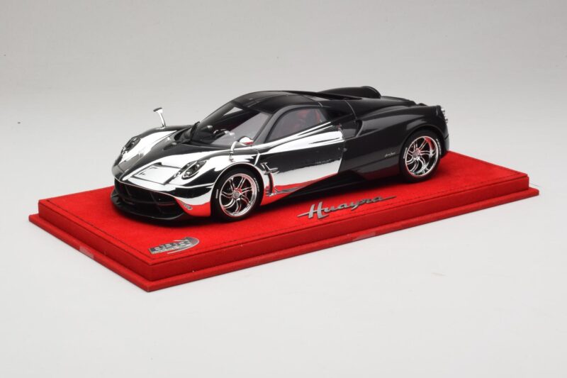 Pagani Huayra Chrome Silver ワンオフ BBR 1:18 P1873CM レジン
