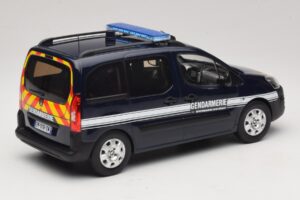 Peugeot Partner Gendarmerie ダークブルー Norev 1:18 184890 メタル - 画像 2/6