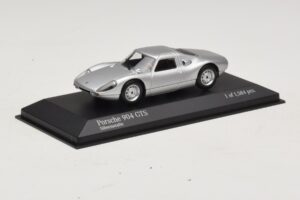 Porsche 904 GTS シルバー Minichamps 1:43 400065721 メタル - 画像 2/4