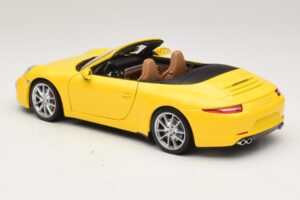 Porsche 911 991 Carrera S カブリオレ イエロー Minichamps 1:18 100061031 メタル - 画像 7/8