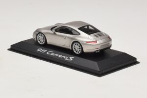 Porsche 911 991 Carrera S シルバーメタリック Minichamps 1:43 WAP0200130C メタル - 画像 3/4