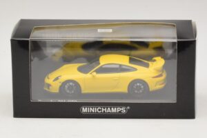 Porsche 911 991 GT3 イエロー Minichamps 1:43 410062021 メタル - 画像 4/4