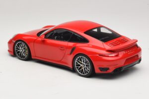 Porsche 911 991 Turbo S レッド Minichamps 1:18 110062320 メタル - 画像 7/8