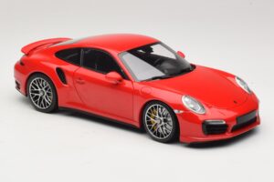 Porsche 911 991 Turbo S レッド Minichamps 1:18 110062320 メタル - 画像 6/8