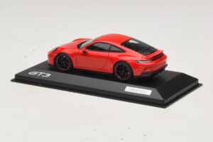 Porsche 911 992 GT3 Touring レッド Minichamps 1:43 WAP02012617-R1 メタル - 画像 3/4