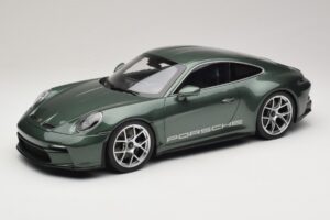 Porsche 911 992 S/T Malachite Green Metallic Norev 1:12 127552 メタル