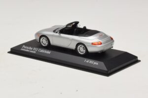 Porsche 911 996 カブリオレ シルバーメタリック Minichamps 1:43 400061091 メタル - 画像 3/4