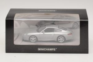 Porsche 911 996 Carrera 40周年記念 シルバー Minichamps 1:43 436061070 メタル - 画像 4/5