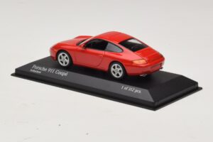 Porsche 911 996 レッド Minichamps 1:43 400061181 メタル - 画像 3/4