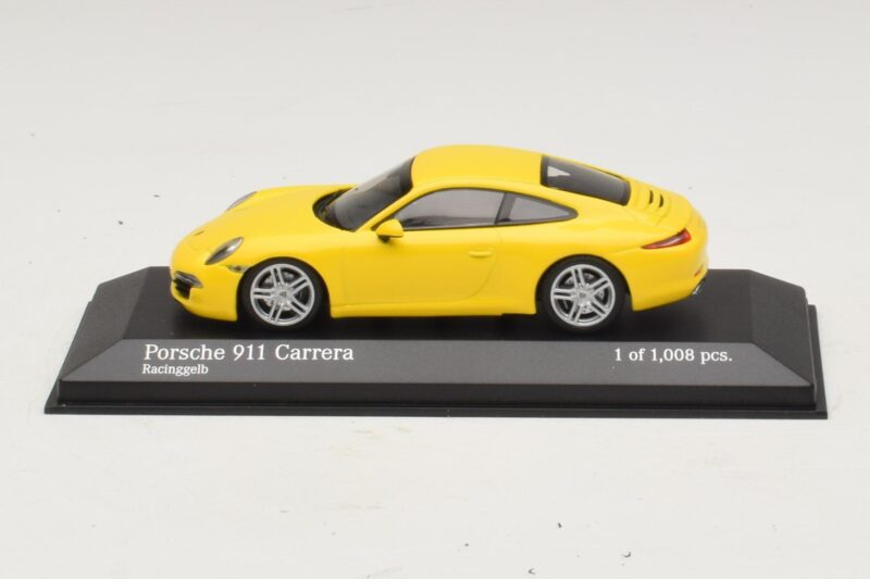 Porsche 911 996 イエロー Minichamps 1:43 400061182 メタル
