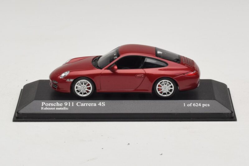 Porsche 911 997 Carrera 4S Red Metallic Minichamps 1:43 400066422 メタル