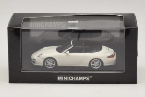 Porsche 911 997 Carrera 4S カブリオレ ホワイト Minichamps 1:43 400066431 メタル - 画像 4/4