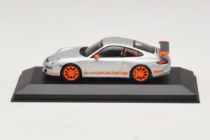 Porsche 911 997 GT3 RS シルバーオレンジ Minichamps 1:43 403066013 メタル