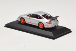 Porsche 911 997 GT3 RS シルバーオレンジ Minichamps 1:43 403066013 メタル - 画像 3/4
