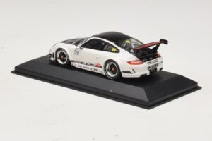 Porsche 911 997 GT3 RSR #9 Presentation 2009 Minichamps 1:43 400096909 メタル - 画像 3/4