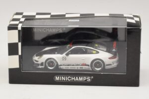 Porsche 911 997 GT3 RSR #9 Presentation 2009 Minichamps 1:43 400096909 メタル - 画像 4/4