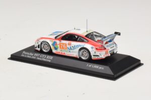 Porsche 911 997 GT3 RSR GT2 #76 R. Narac / J-K. Vernay / P. Pilet 24 Hours of Le Mans 2010 Minichamps 1:43 410106976 メタル - 画像 3/4