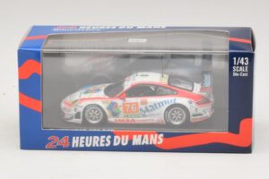 Porsche 911 997 GT3 RSR GT2 #76 R. Narac / J-K. Vernay / P. Pilet 24 Hours of Le Mans 2010 Minichamps 1:43 410106976 メタル - 画像 4/4
