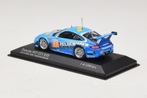 Porsche 911 997 GT3 RSR GT2 #77 M. Lieb / R. Lietz / W. Henzler 24 Hours of Le Mans 2010 Minichamps 1:43 410106977 メタル - 画像 3/4