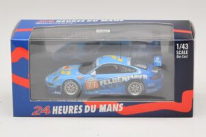 Porsche 911 997 GT3 RSR GT2 #77 M. Lieb / R. Lietz / W. Henzler 24 Hours of Le Mans 2010 Minichamps 1:43 410106977 メタル - 画像 4/4