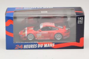 Porsche 911 997 GT3 RSR GT2 #97 M. Holzer / R. Westbrook 24 Hours of Le Mans 2010 Minichamps 1:43 410106997 メタル - 画像 4/4