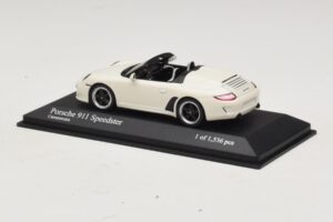 Porsche 911 997 Speedster ホワイト Minichamps 1:43 400069531 メタル - 画像 3/4