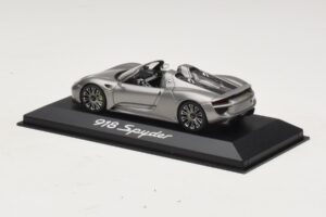 Porsche 918 Spyder グレーメタリック Minichamps 1:43 WAP0201000E メタル - 画像 3/4