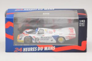 Porsche 956L #19 T. Boutsen / D. Theys 24 Hours of Le Mans 1986 Minichamps 1:43 430866519 メタル - 画像 4/4