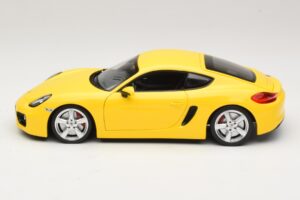 Porsche Cayman 981 イエロー Minichamps 1:18 110062220 メタル - 画像 4/8
