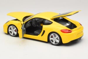 Porsche Cayman 981 イエロー Minichamps 1:18 110062220 メタル - 画像 5/8
