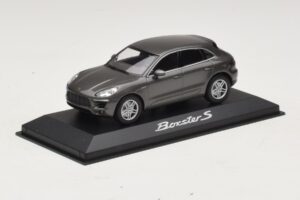 Porsche Macan S Diesel 95B ブロンズメタリック Minichamps 1:43 WAP0201510E メタル - 画像 2/4
