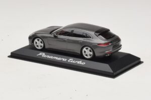 Porsche Panamera 971 Turbo グレーメタリック Minichamps 1:43 WAP0207610H メタル - 画像 3/4