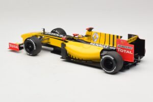 Renault R30 Showcar #11 R. Kubica F1 2010 Minichamps 1:18 150100081 メタル - 画像 5/6