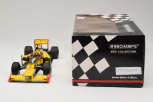 Renault R30 Showcar #11 R. Kubica F1 2010 Minichamps 1:18 150100081 メタル - 画像 6/6