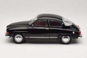 Saab 96 V4 ブラック MCG 1:18 MCG18063 メタル - 画像 3/6
