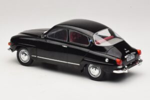 Saab 96 V4 ブラック MCG 1:18 MCG18063 メタル - 画像 5/6