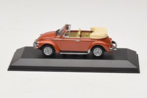 Volkswagen 1200 カブリオレ Hebmuller レッド Minichamps 1:43 430052032 メタル